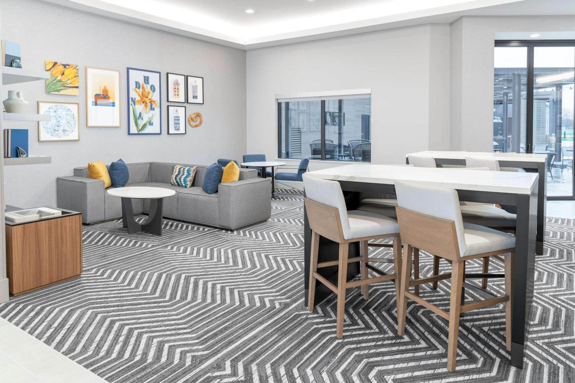 Homewood Suites By Hilton Holland Esterno foto