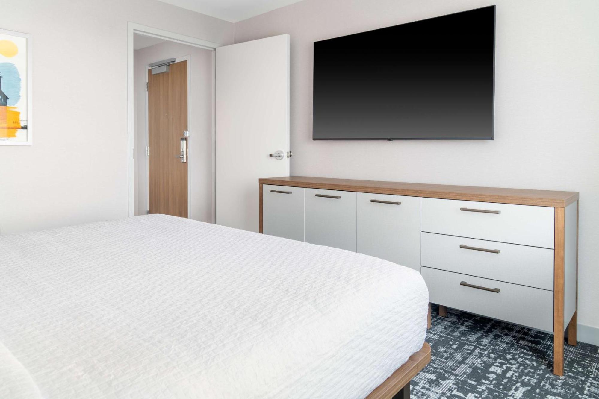 Homewood Suites By Hilton Holland Esterno foto