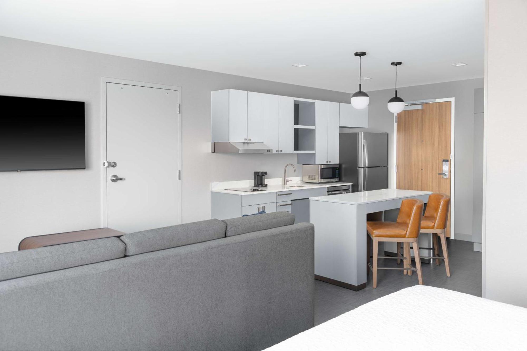 Homewood Suites By Hilton Holland Esterno foto